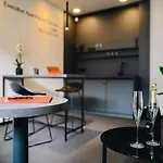 Executive Taborska * Mlada Boleslav