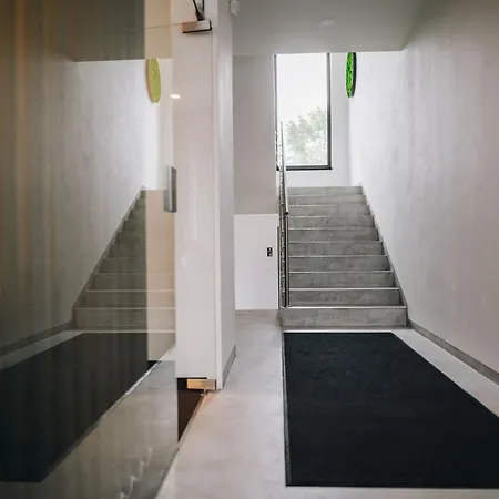 Executive Taborska 公寓 马达伯乐斯拉夫