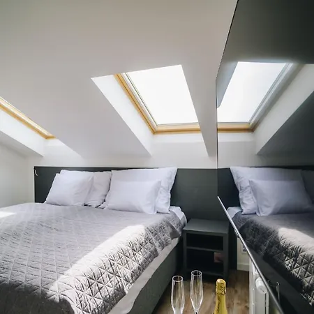 Executive Taborska 公寓