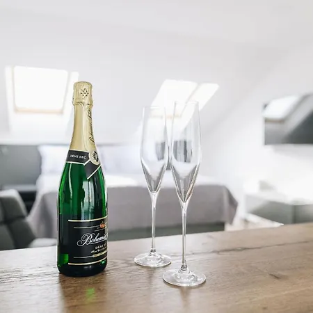 Executive Taborska * 马达伯乐斯拉夫